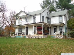 710 Old Plank Rd, Greenville, NY 12083