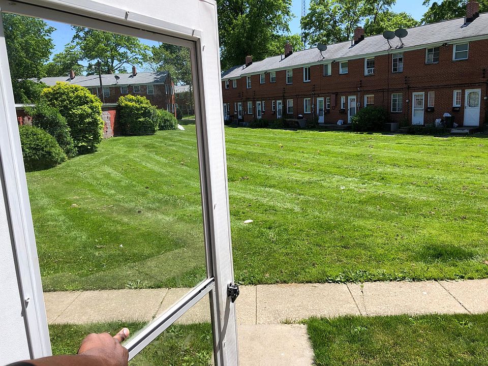 1st image of 22650 Fox Ave #C20