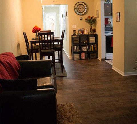 5th image of 7205 Mentor Ave #B104