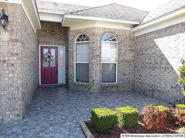 1st image of 1218 River Wood Cir