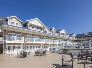 719 E 10th St #205, Ocean City, NJ 08226