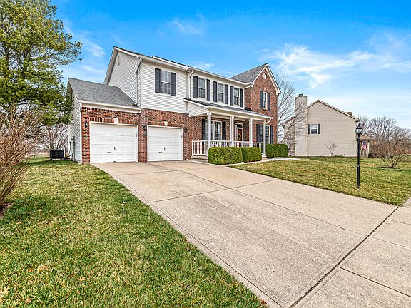 3rd image of 7748 Corsican Cir