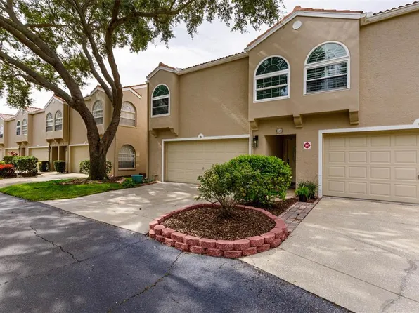 609 Segovia Ct NE, Saint Petersburg, FL 33703
