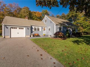 1 Pimental Dr, Seekonk, MA 02771