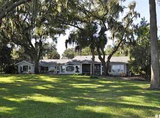 120 Spanish Point Dr, Beaufort, SC 29902