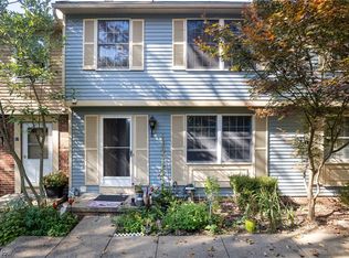 99 Quaker Ridge Dr, Akron, OH 44313