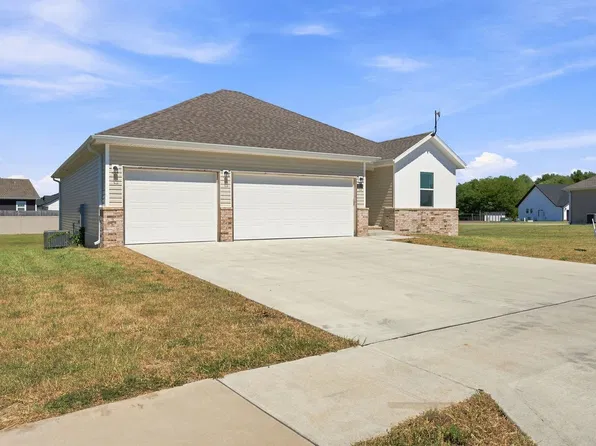 1325 Kay St, Bolivar, MO
