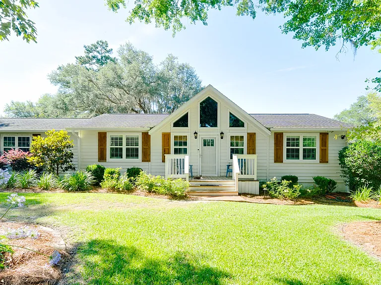 307 Doe Run Cir — Photo 4