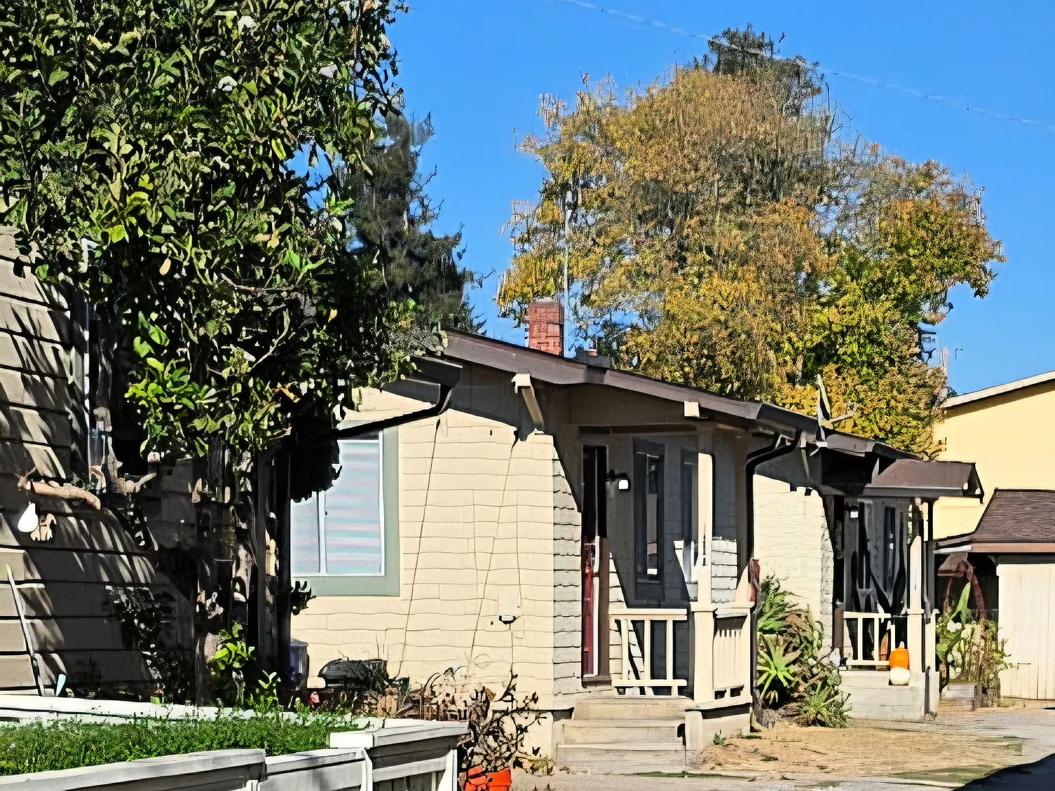 2 bed, 750 sqft, $2,800 — Photo 2