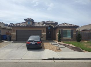 716 Ficklin Dr, Madera, CA