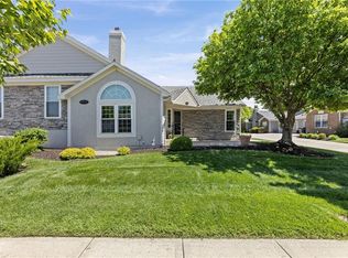 12001 S Tallgrass Dr APT 201, Olathe, KS 66061