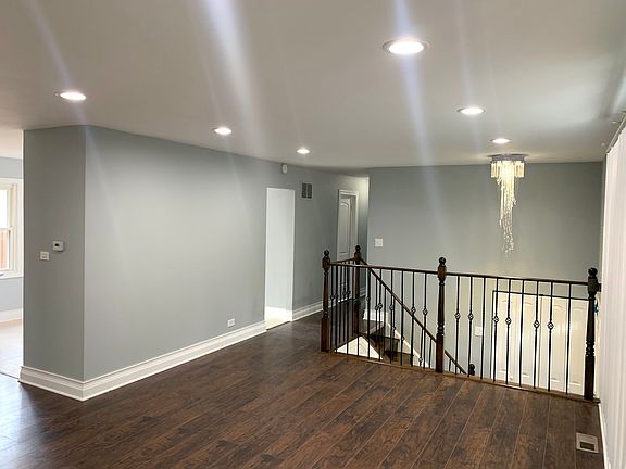 3rd image of 17890 Country Club Ln