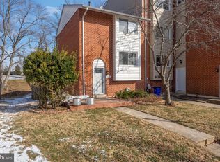 9440 Merryrest Rd, Columbia, MD 21045