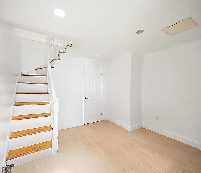 323 E 90th St #1RE — Photo 10