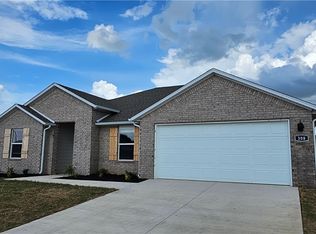 308 Ruggles St, Pea Ridge, AR 72751