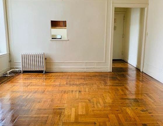 2nd image of 1040 Bushwick Ave