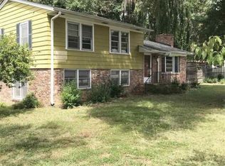 2703 Edwards Rd, Taylors, SC 29687