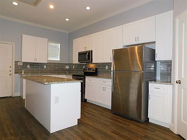 410 Fulton St #104, Denton, TX 76201 | Zillow