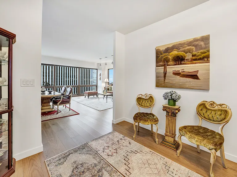 721 5th Ave #45D — Photo 9