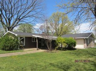382 Shady Dr, Amherst, OH
