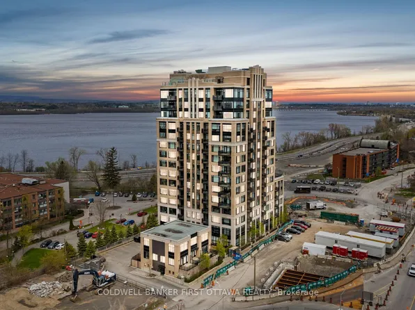 75 Cleary Ave #1006, Ottawa, ON K2A 1R8
