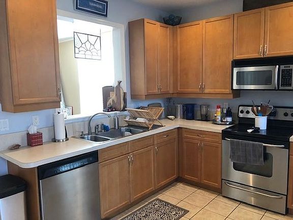 5th image of 4304 Grove Park Dr