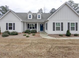 701 Fairview Rd, Brooks, GA 30205