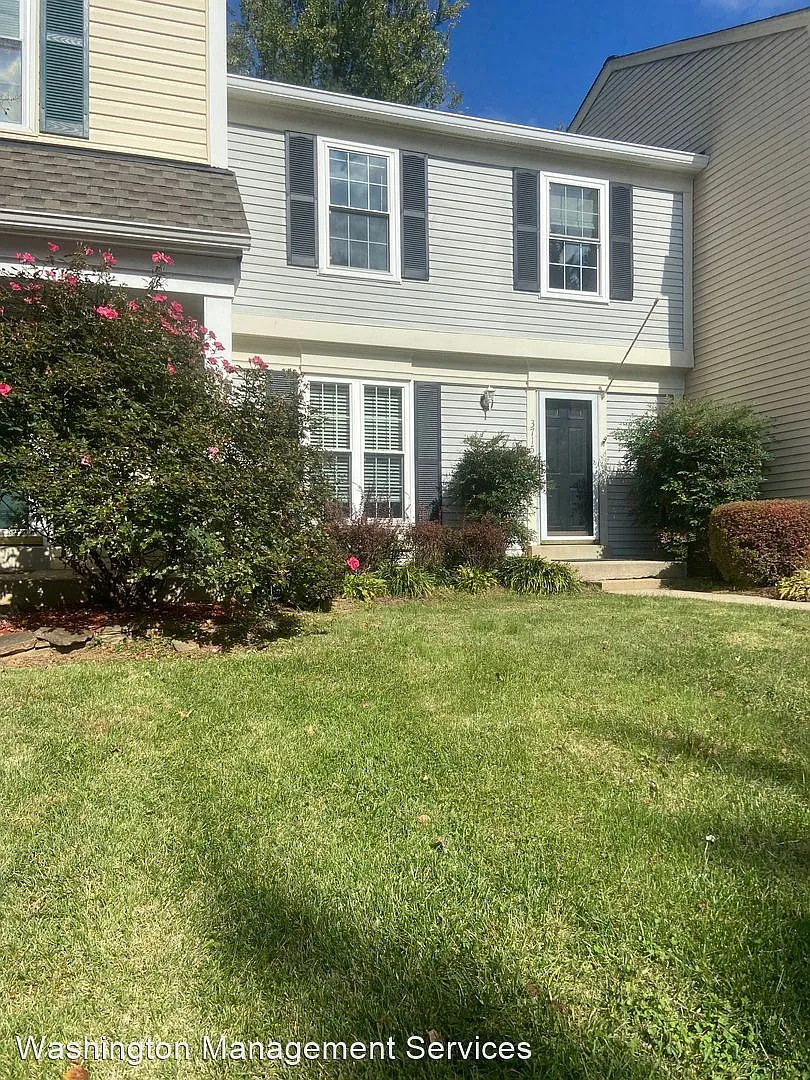 3715 Carrisa Ln photo 1