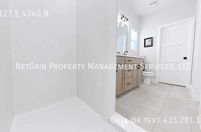 1127 E 4240 N — Photo 8
