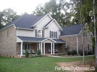 5605 Timber Falls Ct, Waxhaw, NC 28173