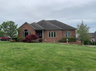 10704 Chain Ivy Ct, Louisville, KY 40291