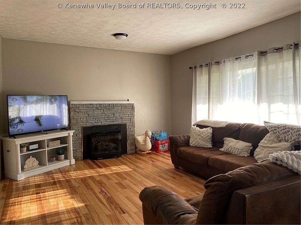 3134 Lincoln Hwy, Chapmanville, WV 25508 MLS 256507 Zillow