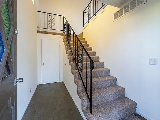 116 Highland Ave #2 — Photo 3