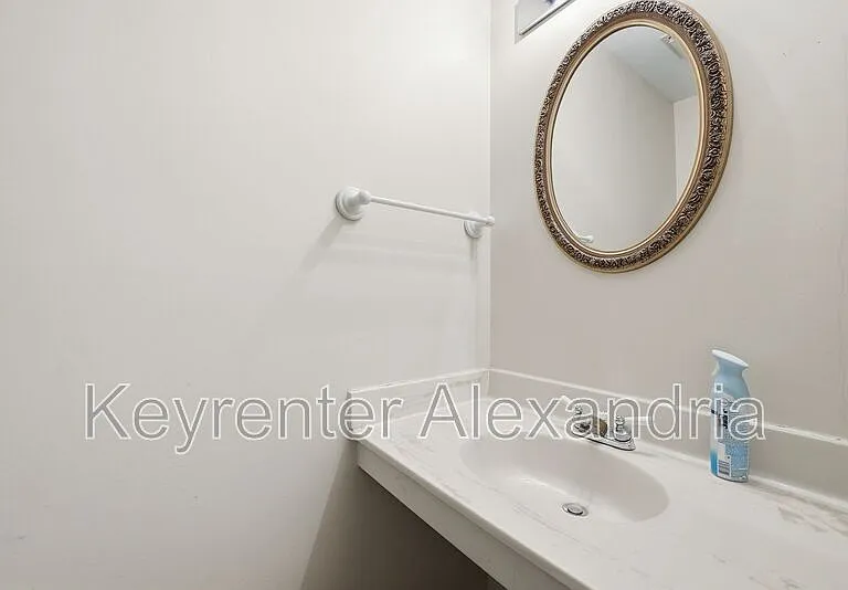 8239 Doctor Craik Ct — Photo 33