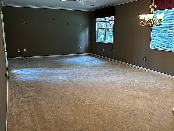 3rd image of 9306 Country Way