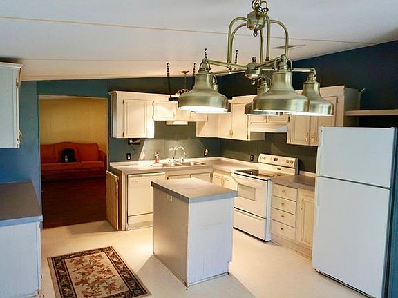 2nd image of 13237 Plum Lake Cir