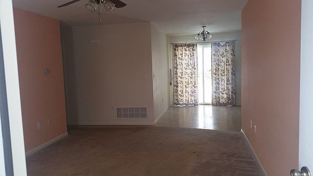 2nd image of 135 E 2nd St