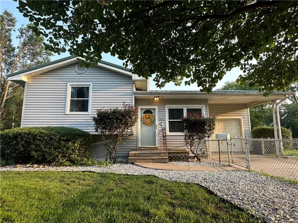 204 Whittier St, Georgetown, IL 61846