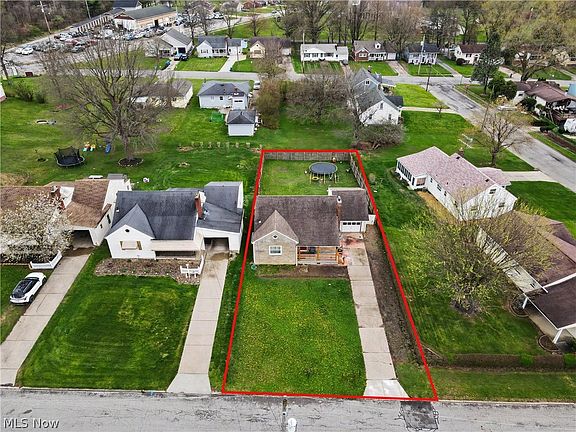 2nd image of 97 Rosary Dr