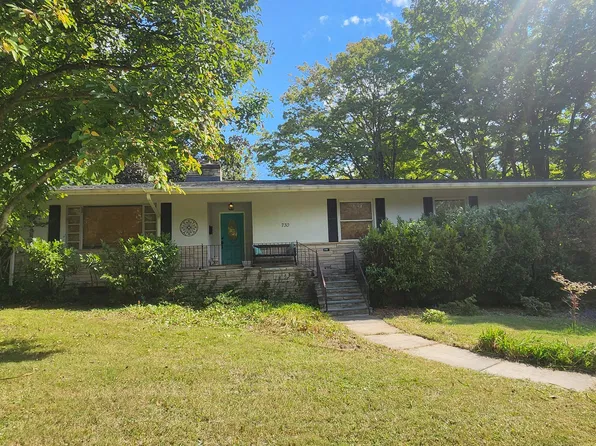 730 Yorkshire Rd, Winston Salem, NC 27106