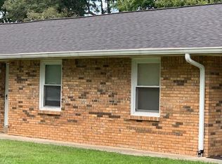 611 S Willow Ave, Cookeville, TN 38501