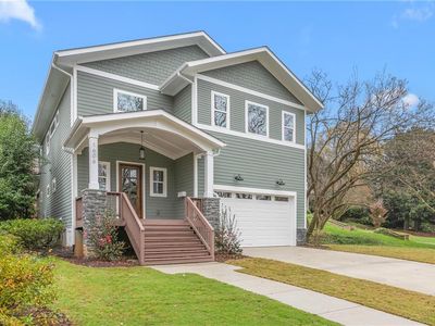 1606 N College Park Dr, Greensboro, NC, 27403