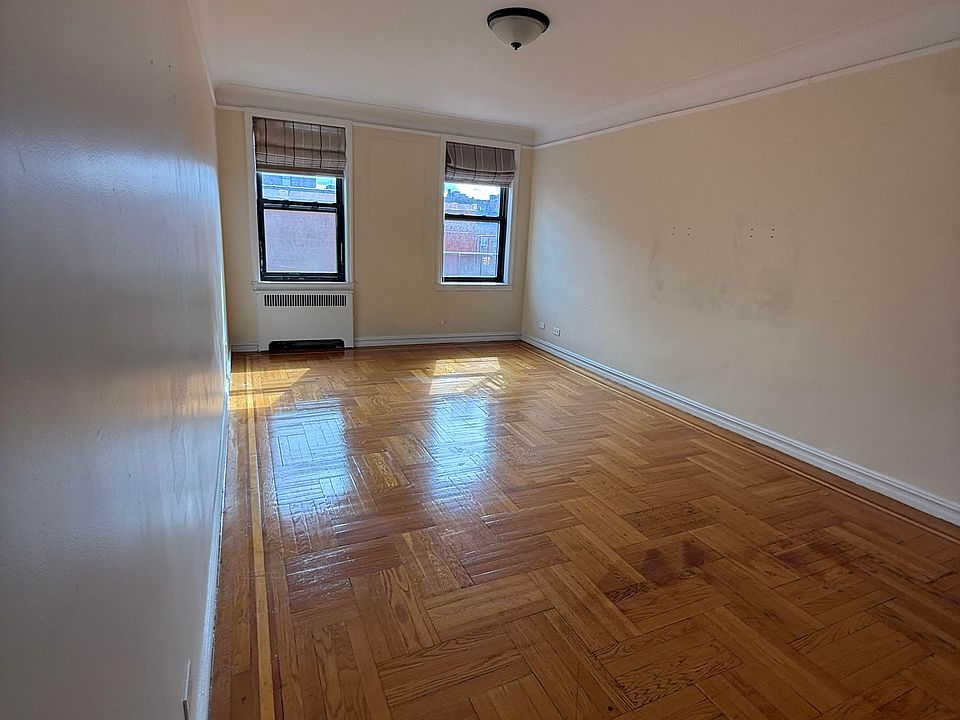 1st image of 4755 39th Pl APT 3E
