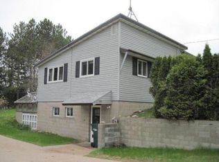 391 1st St, Rosholt, WI 54473
