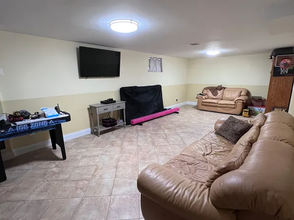 157-24 20th Road image 16 of 25