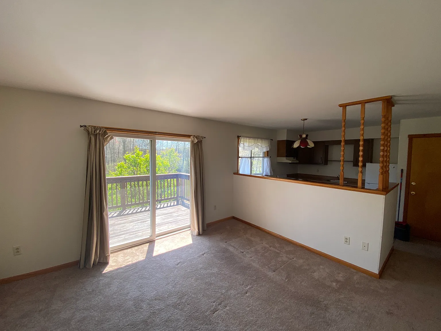 1 bed, $1,610 — Photo 4