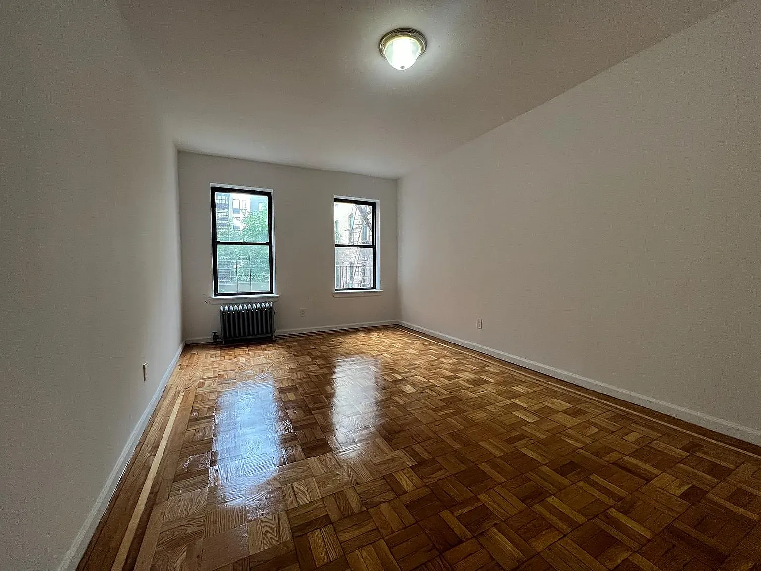 1 bed, $1,992 — Photo 1