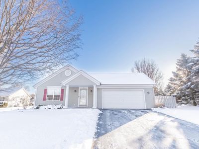 182 Cramer Ave, Dousman, WI, 53118