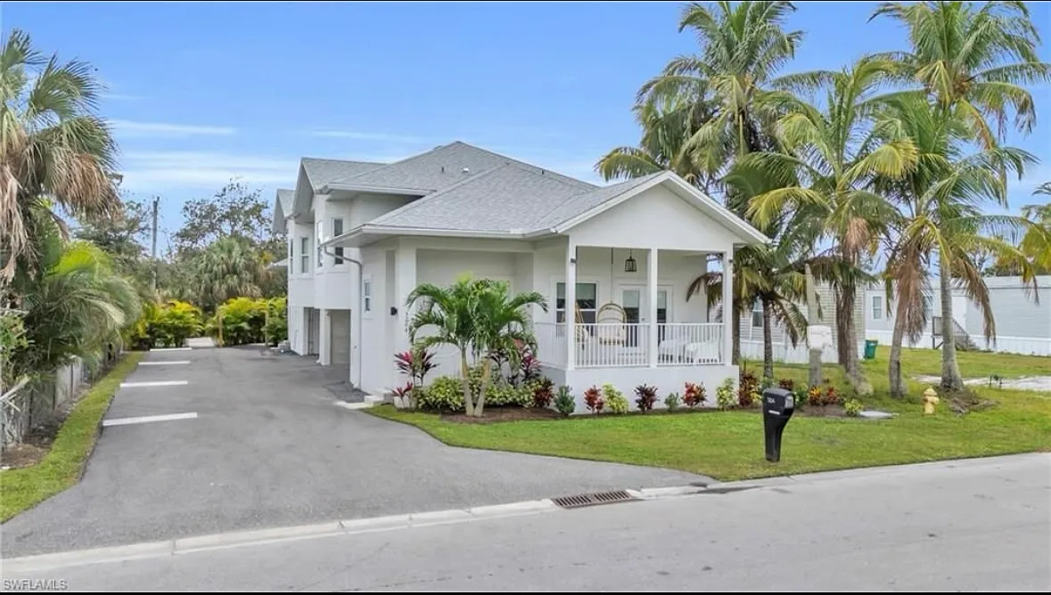 Karen Dr, Naples — Photo 2