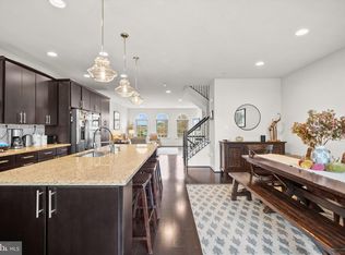 19237 Abbey Manor Dr, Brookeville, MD 20833